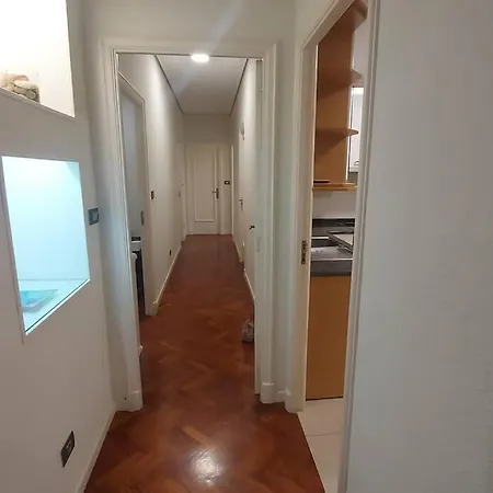 アパート Piso Lujo En Gran Via Con Garaje ヴィーゴ