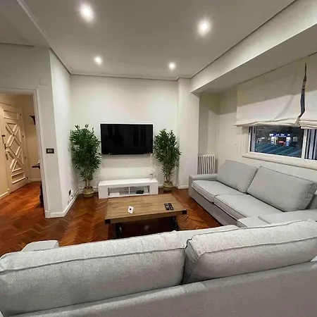 Piso Lujo En Gran Vía Con Garaje Apartamento *