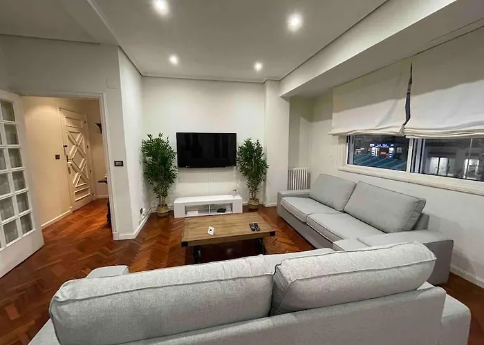 Piso Lujo En Gran Via Con Garaje Appartement *